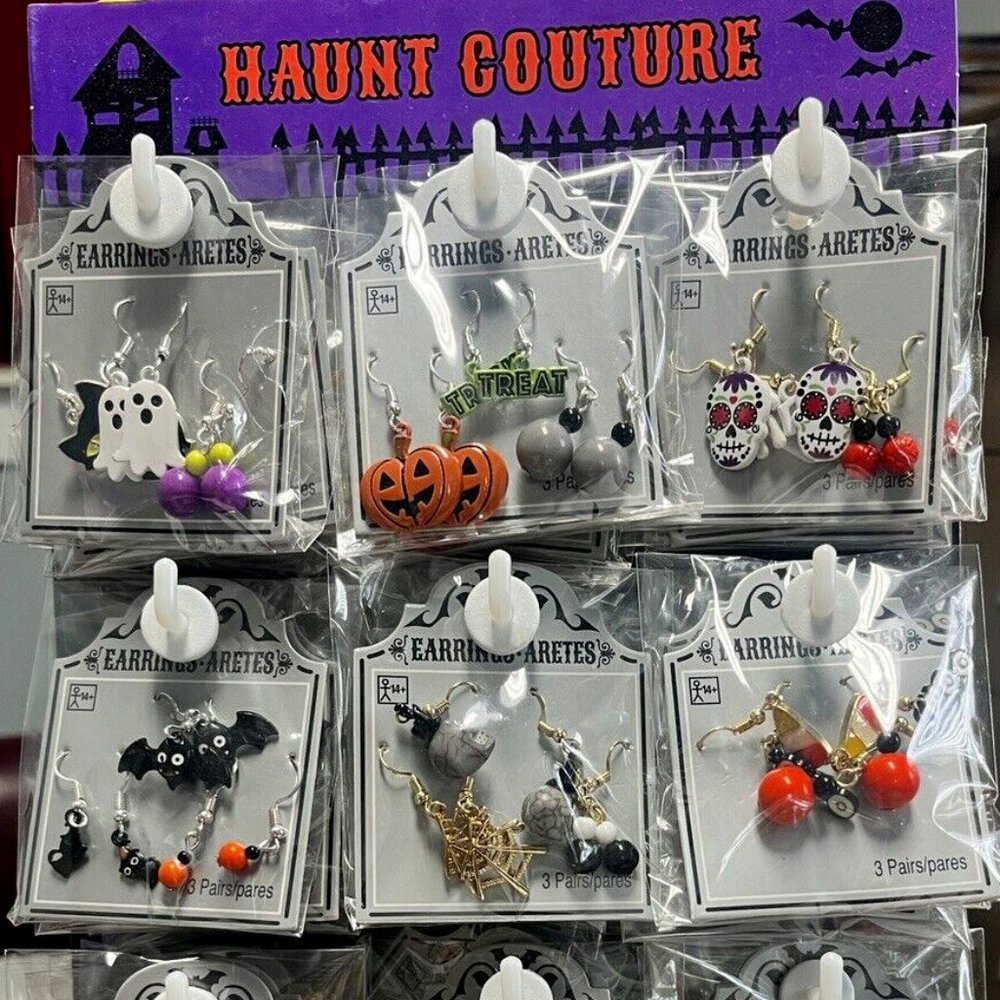 HAUNT COUTURE HALLOWEEN 6pc LOT PUMPKIN/WITCH HAT/WITCH BOOTS/SPIDER EARRINGS - Picture 9 of 9